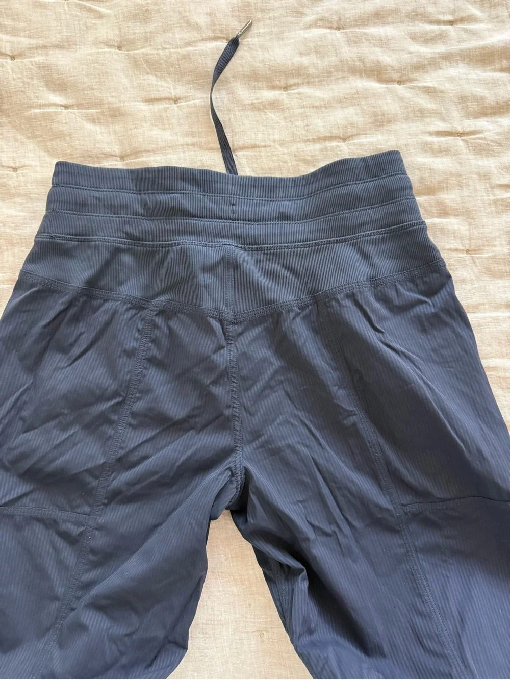 Lululemon Athletica Dance Studio Pant III Regular Unlined Blue Size 6